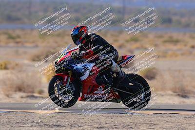 media/Dec-17-2023-CVMA (Sun) [[bf0c04832d]]/Race 2 Amateur Supersport Open/